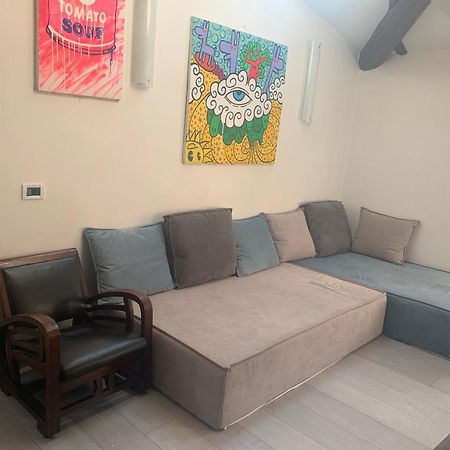 Apartament Mansarda Teatro Duse Centro Bolonia Zewnętrze zdjęcie