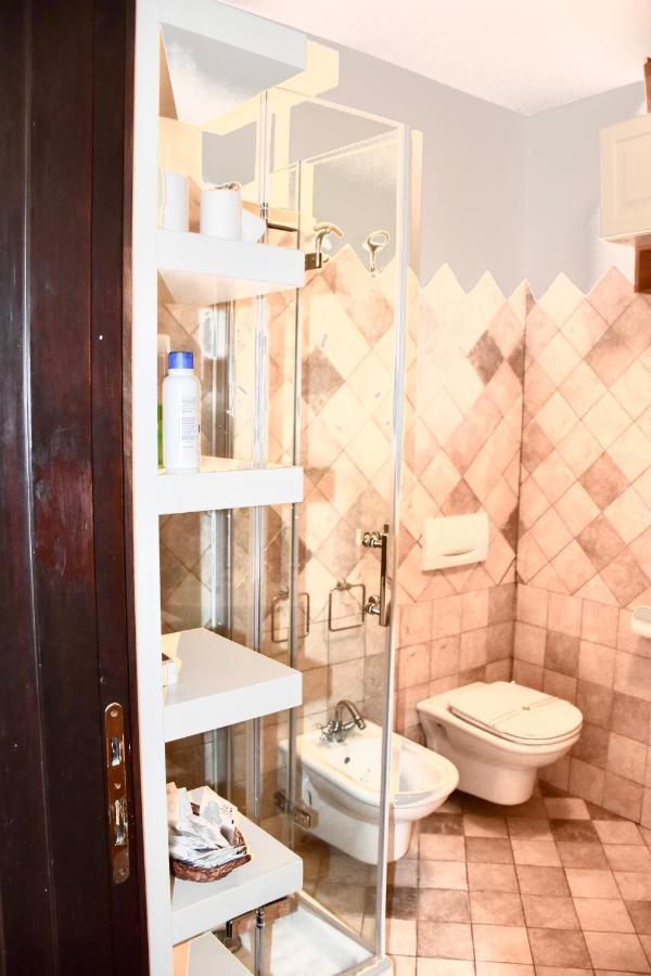 Apartament Mansarda Teatro Duse Centro Bolonia Zewnętrze zdjęcie